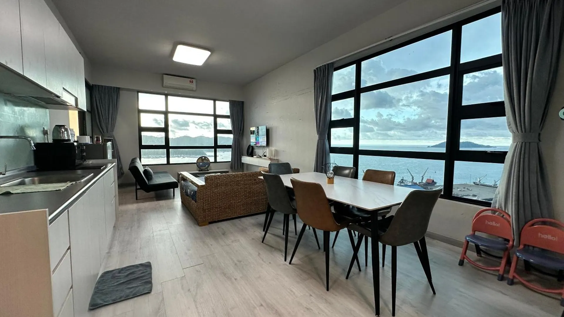 L Homestay Jesseltonquay Jq Kk City亚庇市区中心民宿2房1厕 コタキナバル 0*,  マレーシア