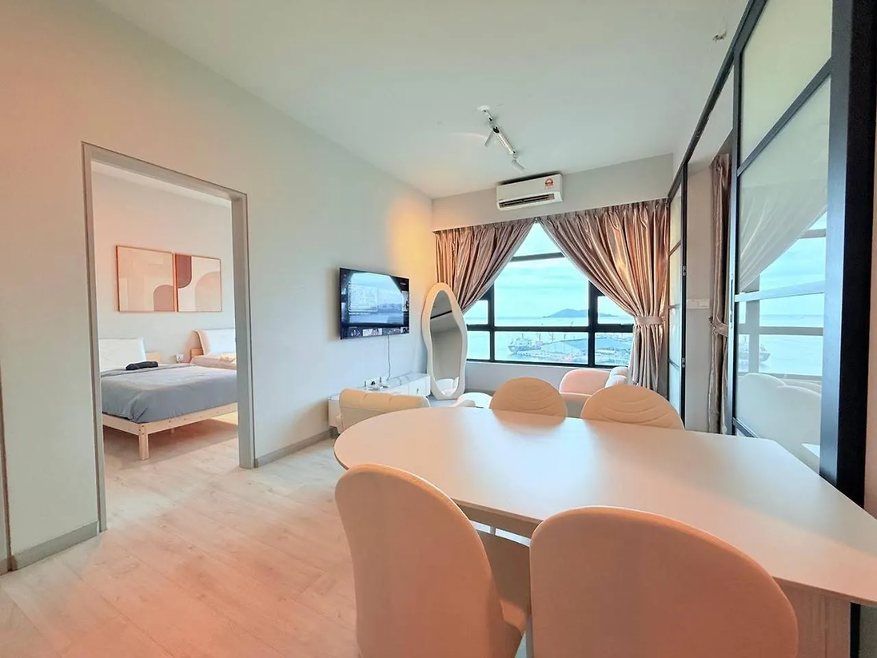 L Homestay Jesseltonquay Jq Kk City亚庇市区中心民宿2房1厕 コタキナバル 0*,